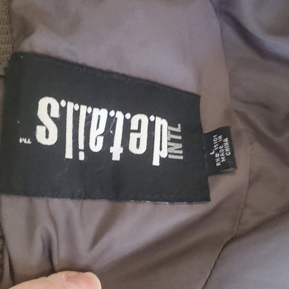 Women's d.e.t.a.i.l.s Hooded Jacket - Picture 13 of 14